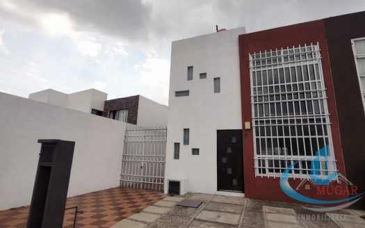 SE VENDE CASA EN CUAUTLANCINGO, PUEBLA, FRACC. REAL DEL BOSQUE 2